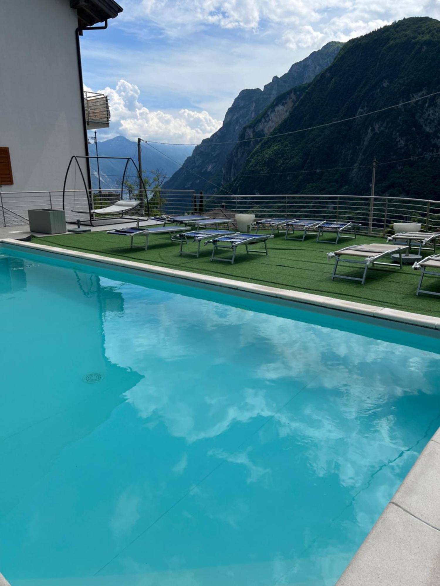 Infinity View Garda Lake Tenno Exteriör bild