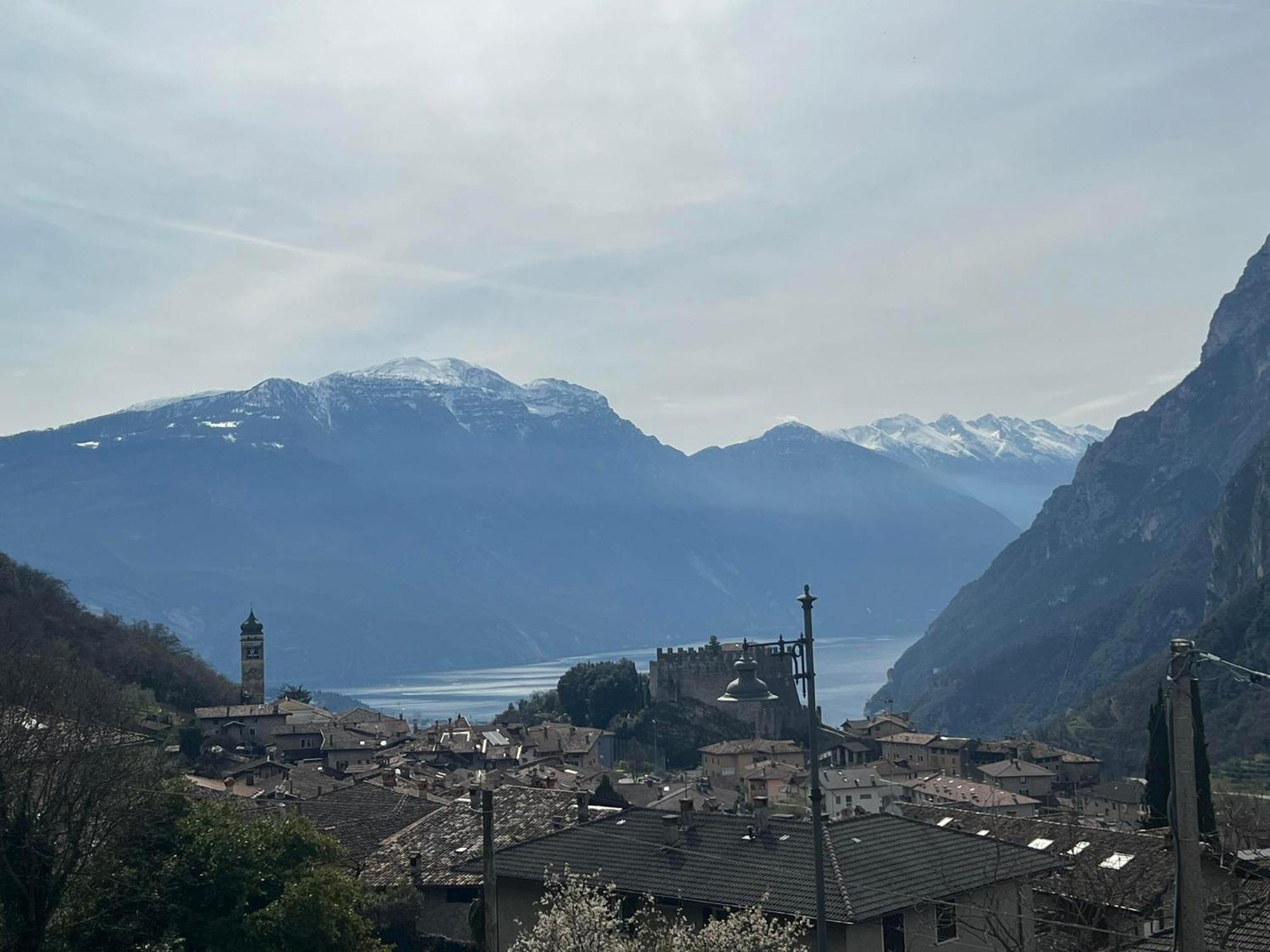 Infinity View Garda Lake Tenno Exteriör bild