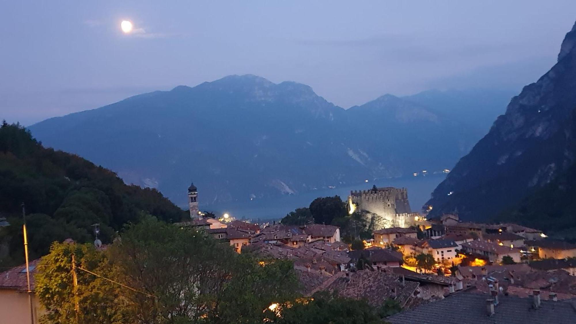 Infinity View Garda Lake Tenno Exteriör bild